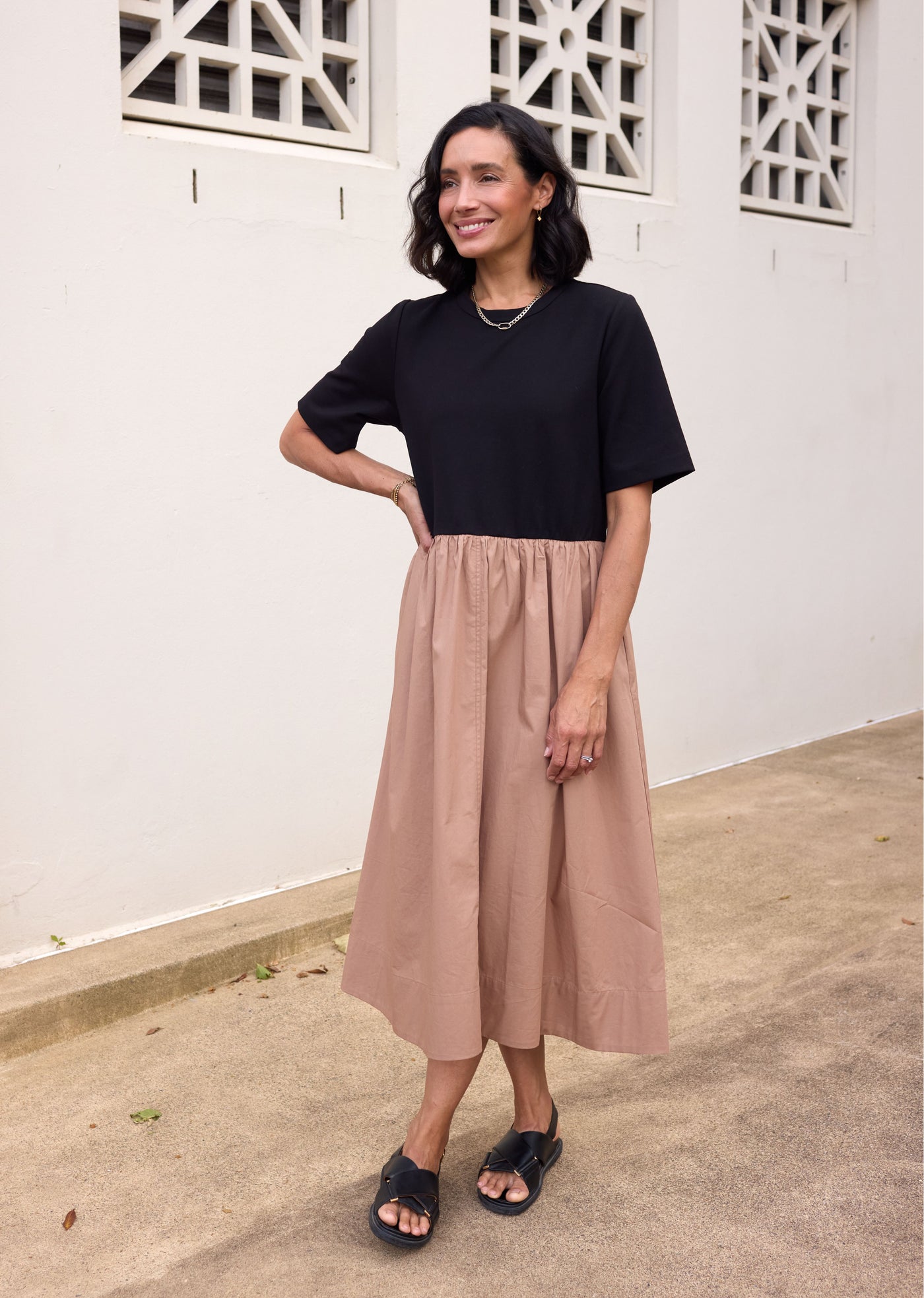 MIMI MIDI DRESS - BLACK/CAMEL
