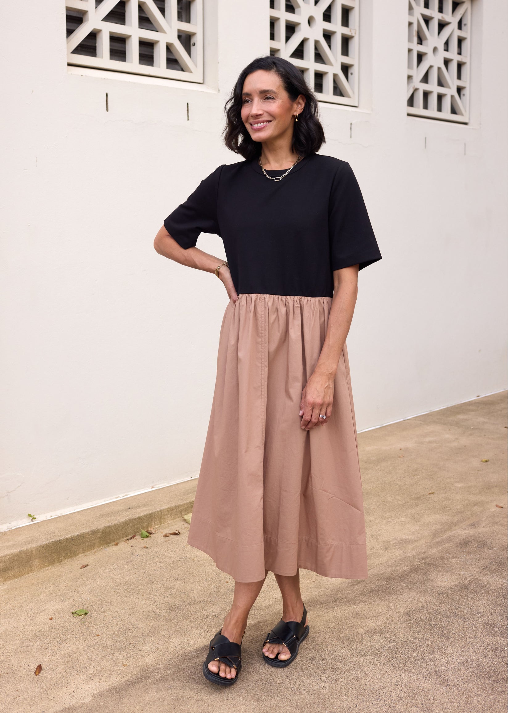 MIMI MIDI DRESS - BLACK/CAMEL