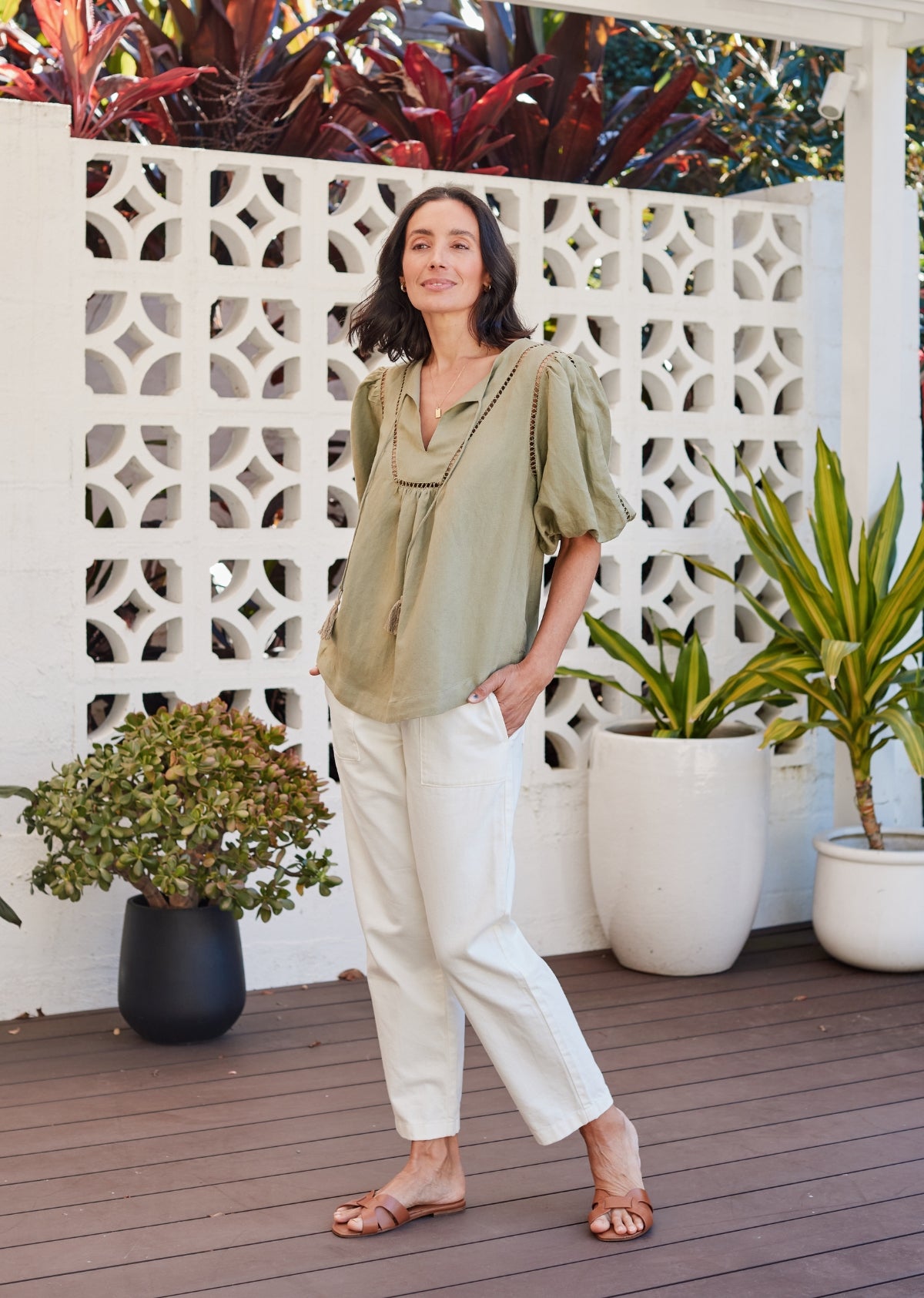 SASKIA TOP - OLIVE GREEN