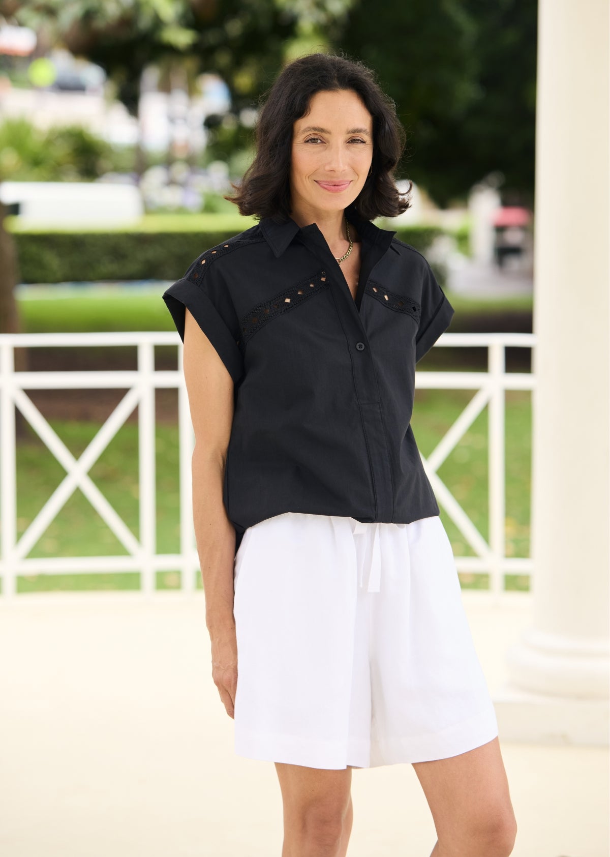 ARCHER SHORTS - WHITE