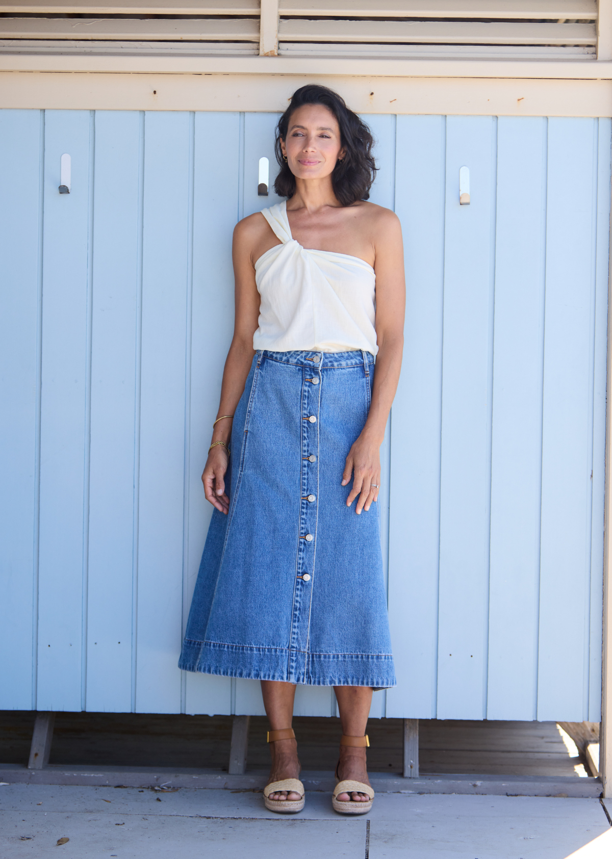 CARA DENIM MIDI SKIRT - MID BLUE