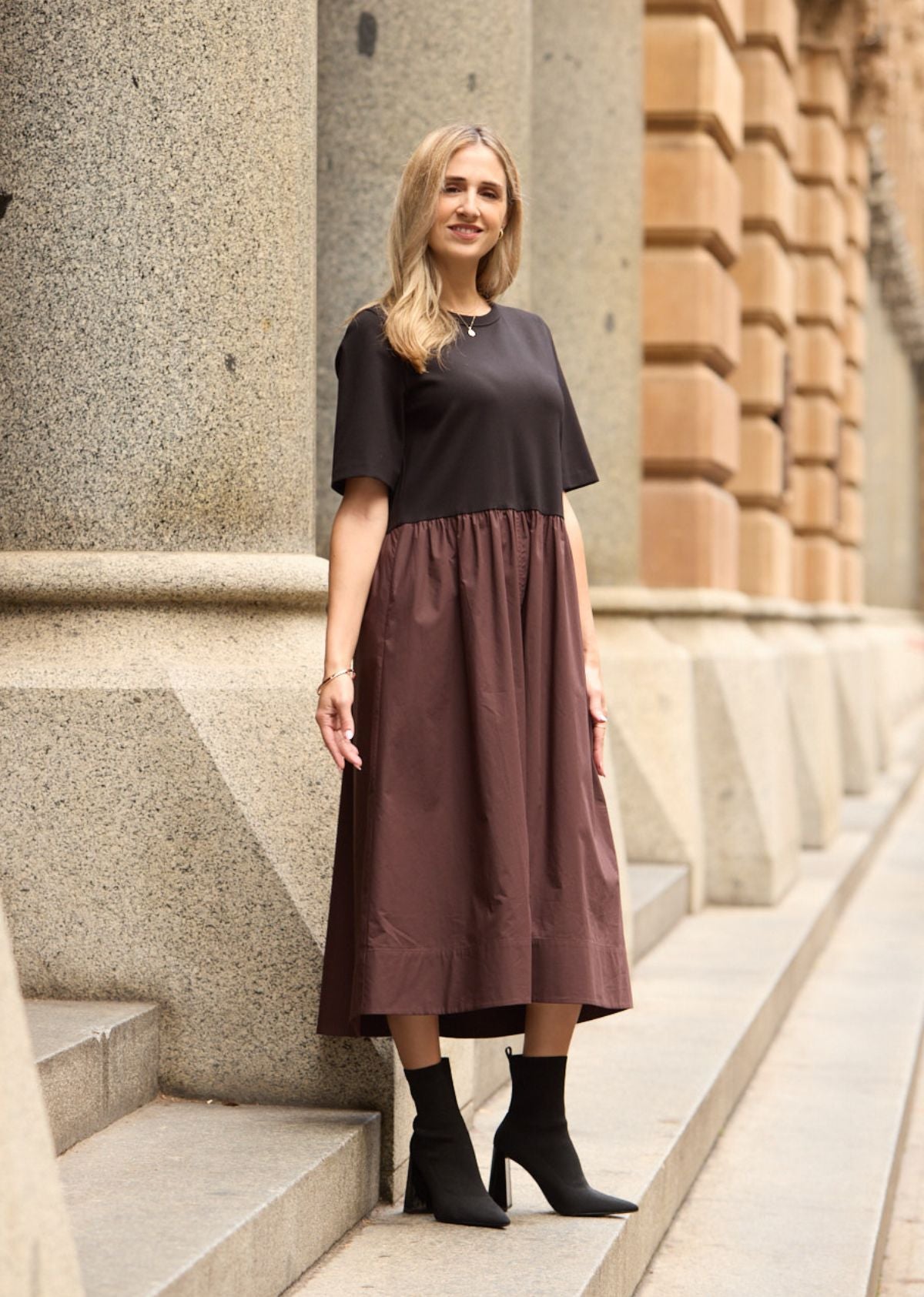 MIMI MIDI DRESS - BLACK/CHOCOLATE - PETITE