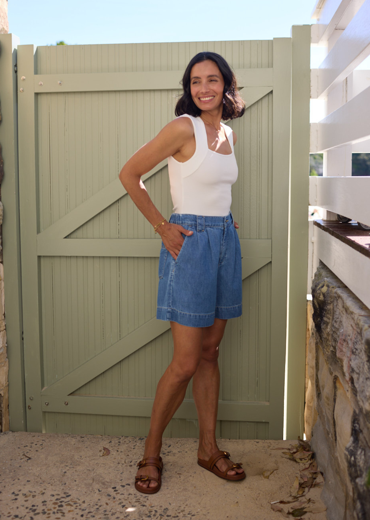 TOTTIE DENIM SHORT - MID BLUE